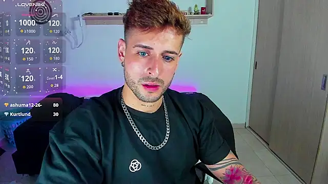 Ares_blue's cam snapshot