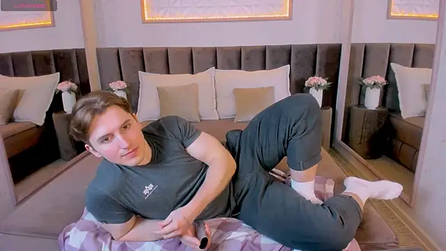 MarkYeti's cam snapshot