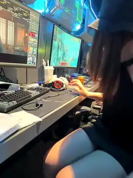 nideanbaby live sex cam