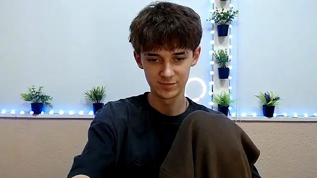 Hoot_Dude_'s cam snapshot