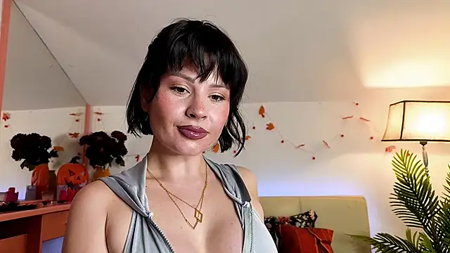 Me-Dea live sex cam
