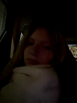 MaryHiggins live sex cam