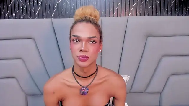 NaomiSteward live sex cam