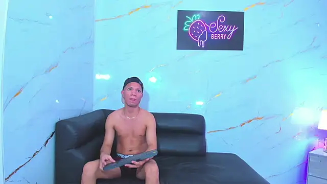 Room_boys_hot's cam snapshot