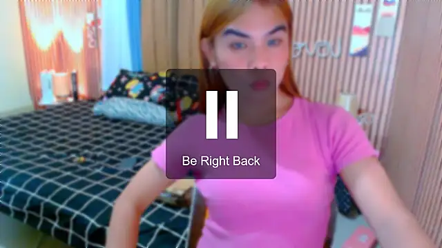 mikhaylahanderson's web cam