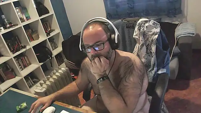 ravingr4d4's cam snapshot