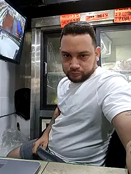 Catire10_'s cam snapshot