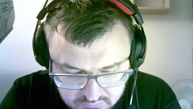 SirAbuser's cam snapshot