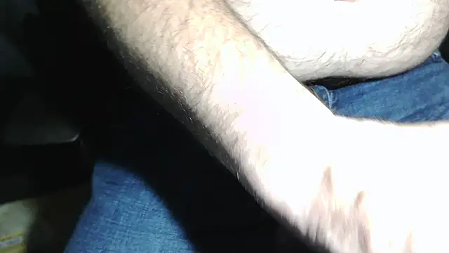 911rsrgelb's cam snapshot