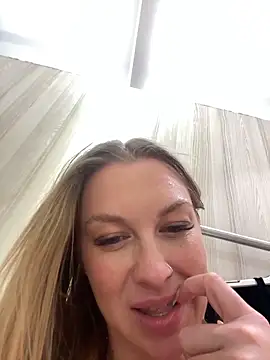 Sweet___Emily live sex cam