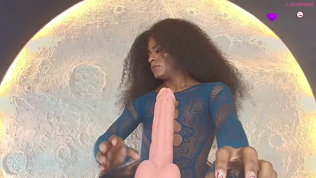 NaomiQueents live sex cam