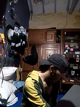 hairy_mannn's cam snapshot