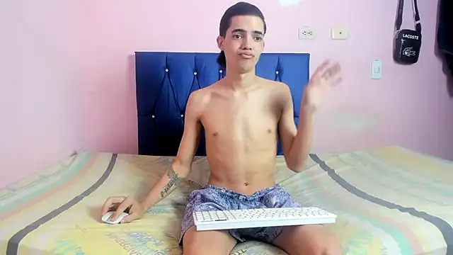 Latinos_2001 live sex cam