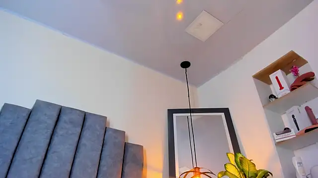 gabriela__gomez live sex cam