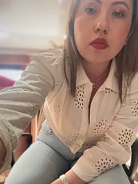 VIOLETA-25_ live sex cam