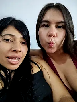 Carolina-petite live sex cam