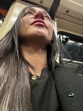 Ninabigtitied live sex cam