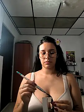 Annya-sweet live sex cam