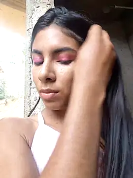 chaparritahot99 live sex cam