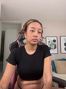 DianaHopson live sex cam