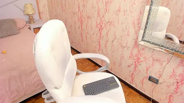 CarinaSommers live sex cam