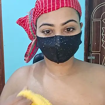 Bristy- live sex cam