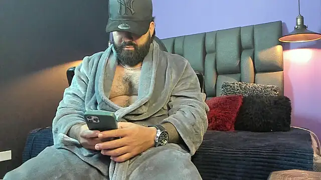 Lyon_vach live sex cam