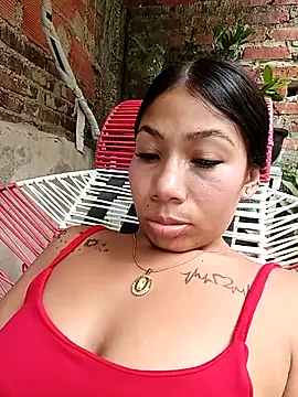 Rous-squir live sex cam