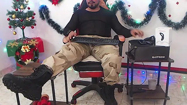 KalethBigDick live sex cam