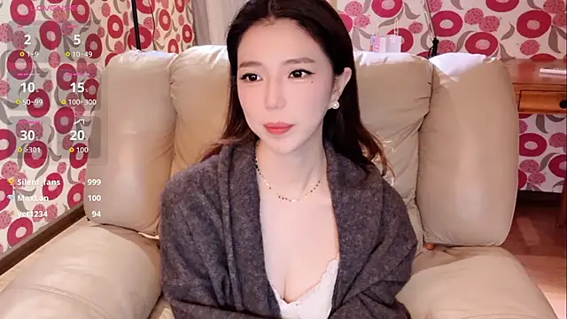 Agelin- live sex cam