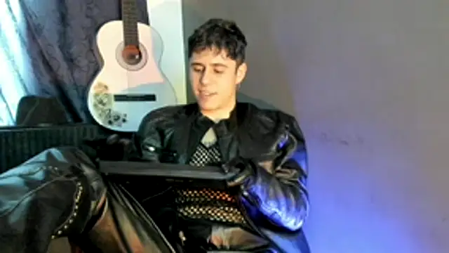 Antonello_Vannucci live sex cam