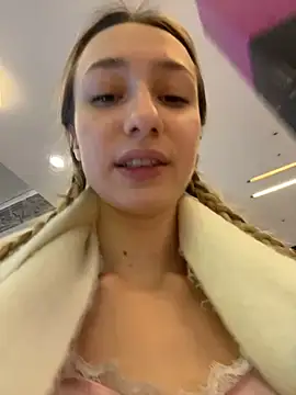 Lia__Love live sex cam