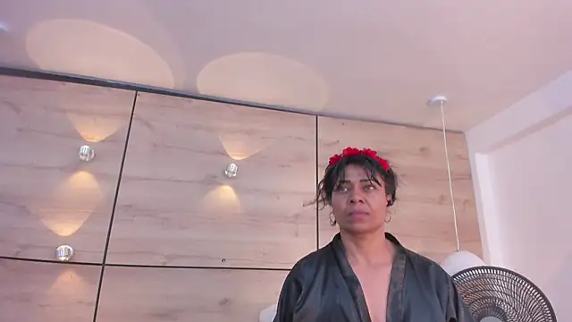 martina_touss live sex cam