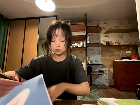 lalallalalaa- live sex cam