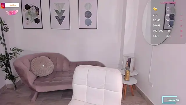 Abella_ruiz's Stripchat show and profile