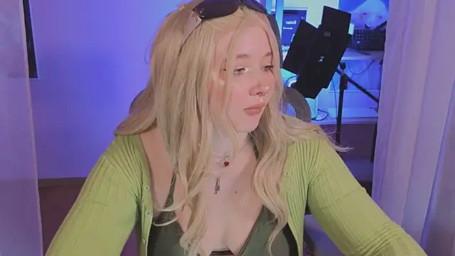 carolina_elf live sex cam