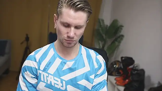 kevin-park live sex cam