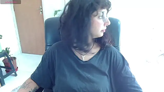 myamillor live sex cam