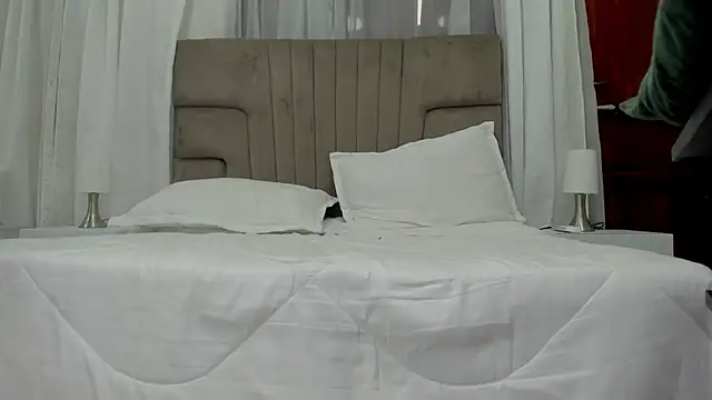 ricky_backus live sex cam