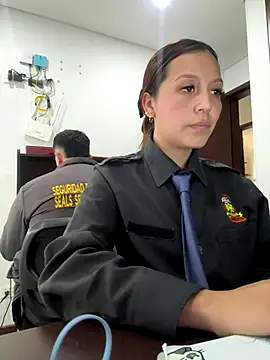 Emily-7_ live sex cam