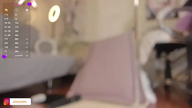 catalinasaiz live sex cam