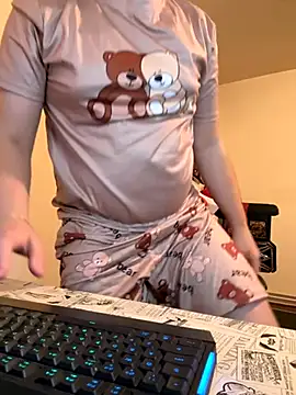 KingAdonisss's cam snapshot