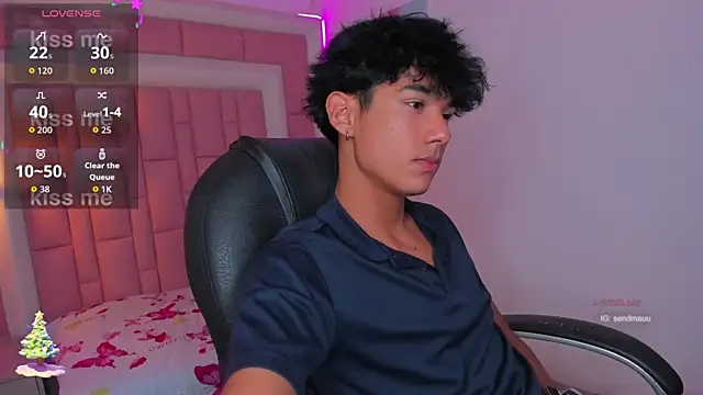 OliverTwinky's cam snapshot