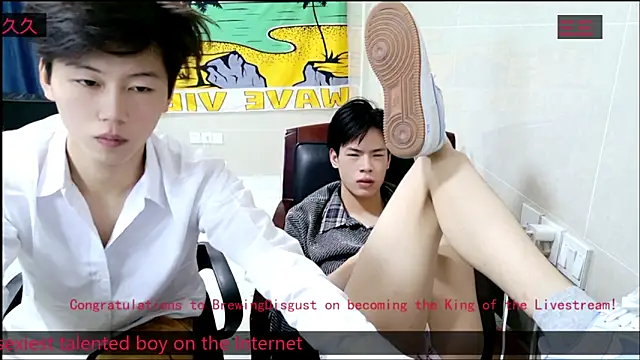 stripcha-798's cam snapshot