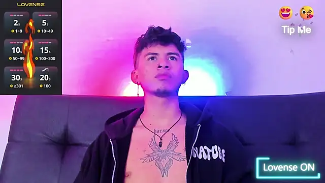 david_valiz's cam snapshot