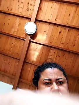 Monseratte21 live sex cam