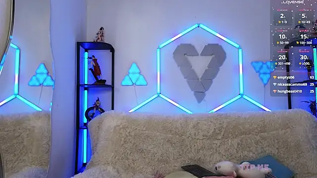 littlevixen18 live sex cam