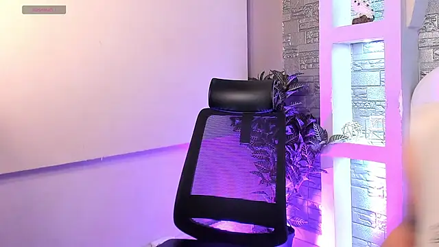 Valentino_moretti's cam snapshot