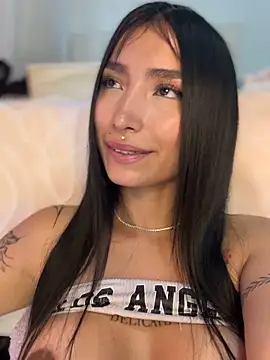 Milena-1 live sex cam