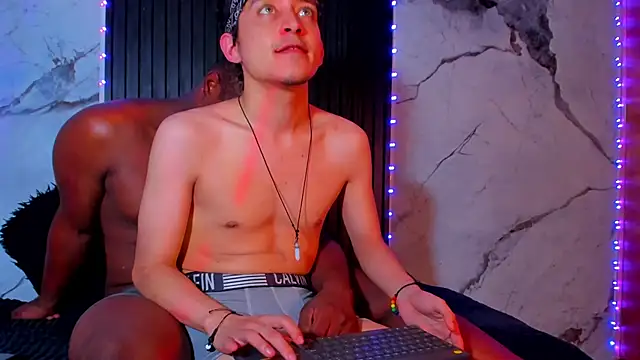 Amun_obsidian's cam snapshot